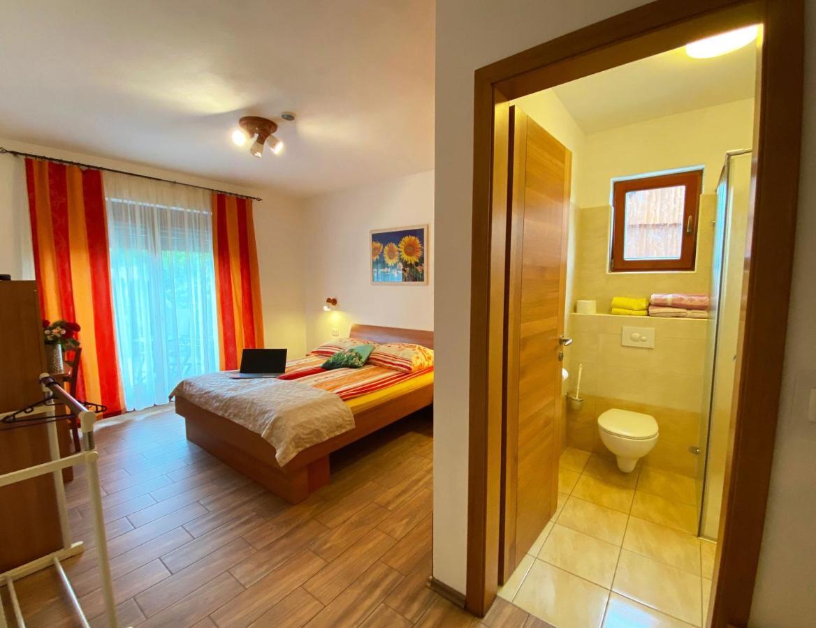 Guesthouse Mesec Zaplana Верхника Экстерьер фото