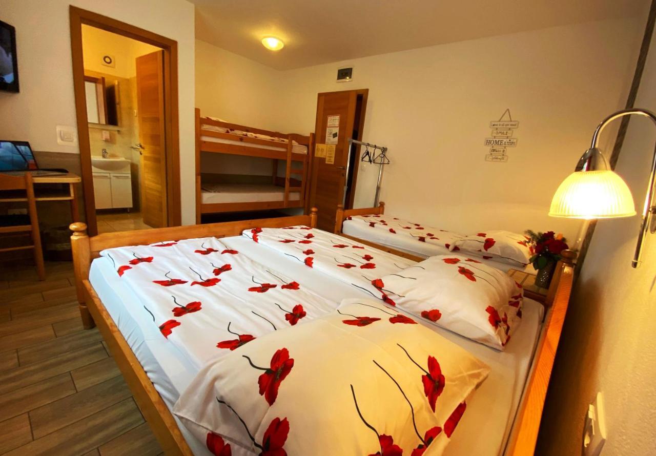 Guesthouse Mesec Zaplana Верхника Экстерьер фото