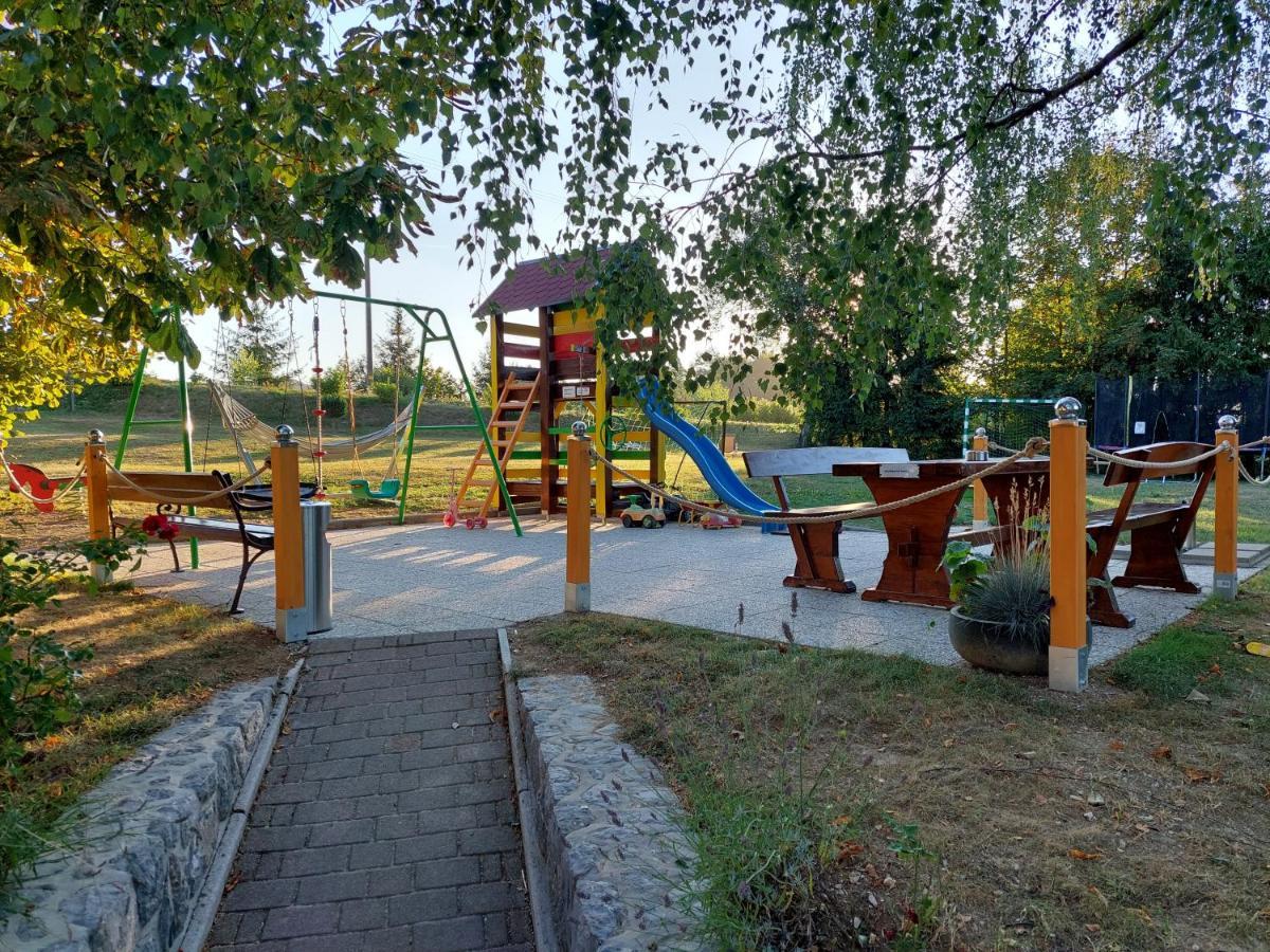 Guesthouse Mesec Zaplana Верхника Экстерьер фото