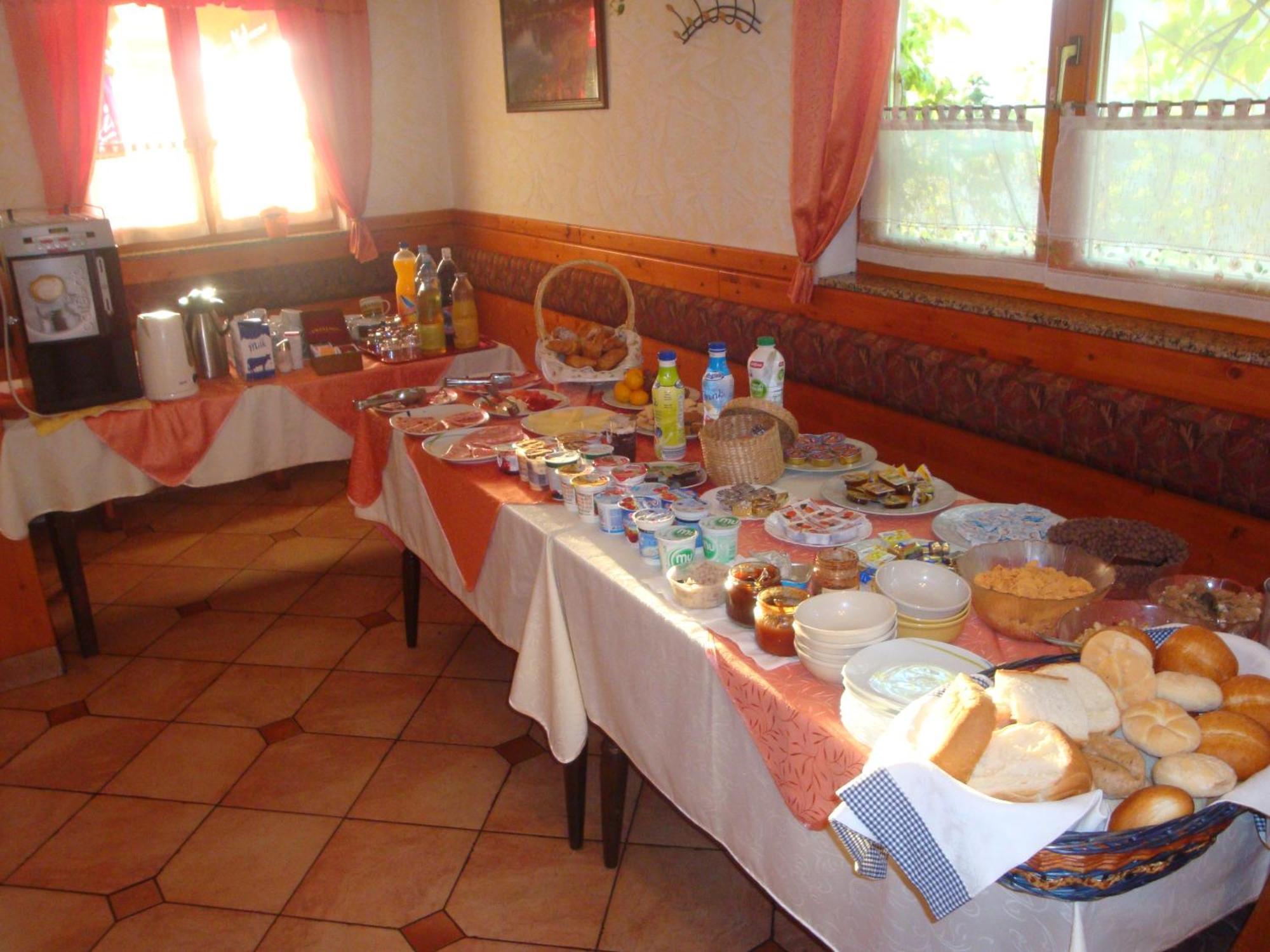 Guesthouse Mesec Zaplana Верхника Экстерьер фото